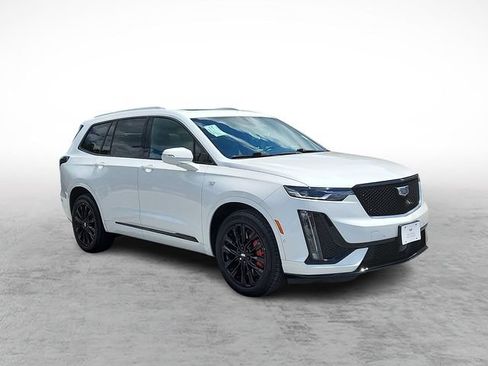 Certified 2024 Cadillac XT6 Sport w/ LPO, Onyx Lite Package AWD/4WD image 3