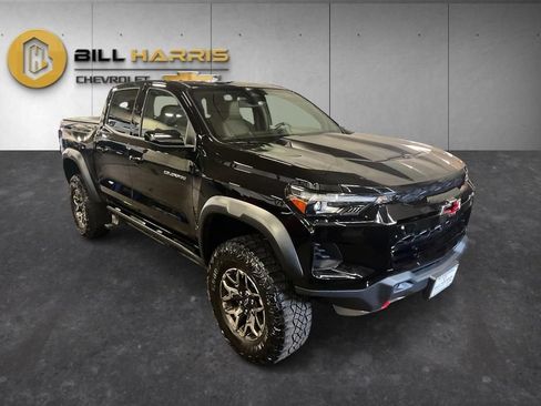 Used 2024 Chevrolet Colorado ZR2 w/ ZR2 Convenience Package III AWD/4WD image 7