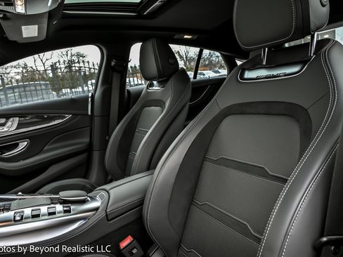 Used 2024 Mercedes-Benz AMG GT 63 image 27