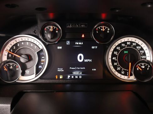 Used 2018 RAM 1500 Lone Star RWD image 4