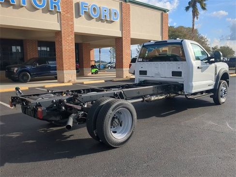 New 2024 Ford F550 XL image 5