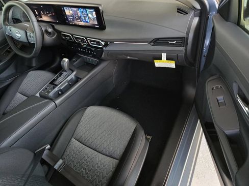New 2026 Nissan Sentra SV w/ SV Convenience Package FWD image 7