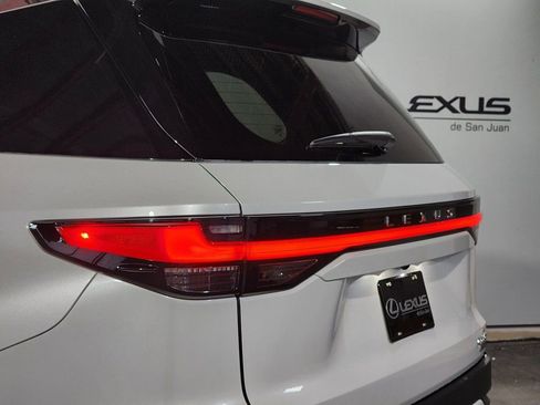 New 2025 Lexus TX 550h AWD Plug-In Hybrid image 15