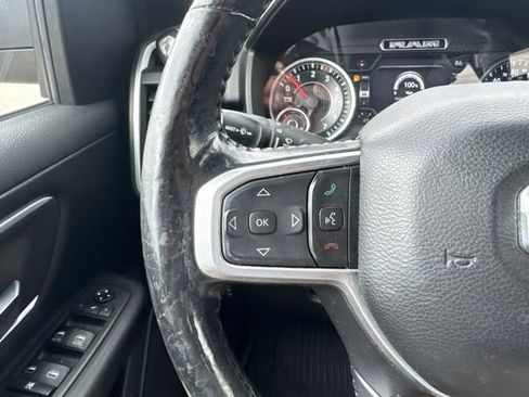 Used 2019 RAM 1500 Big Horn AWD/4WD image 25
