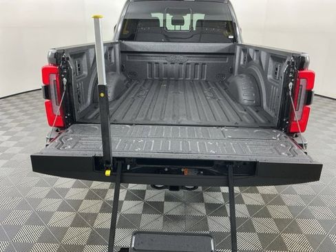 New 2026 Ford F250 Platinum image 8