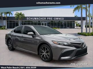 Used 2024 Toyota Camry SE FWD video 1