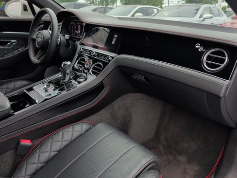 Used 2021 Bentley Continental GT AWD/4WD image 2