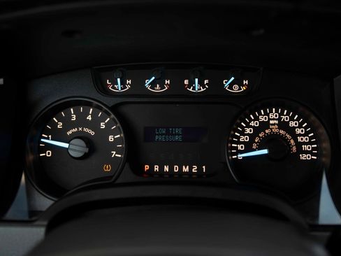 Used 2014 Ford F150 STX w/ Equipment Group 201A Mid image 4