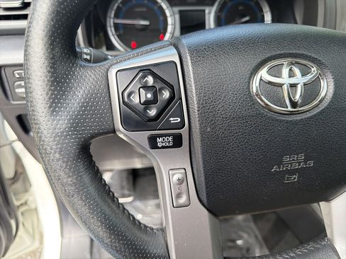 Used 2017 Toyota 4Runner Limited RWD image 12