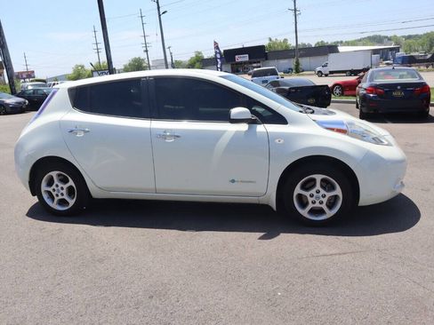 Used 2012 Nissan Leaf SL FWD image 3