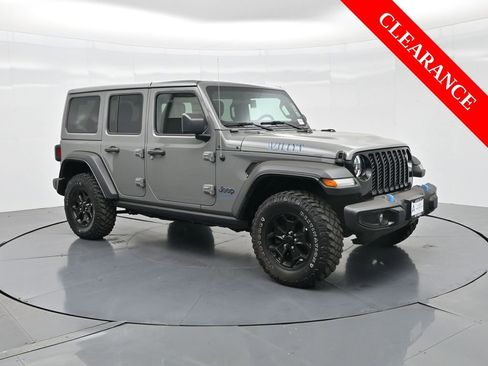 Used 2023 Jeep Wrangler Unlimited w/ Convenience Group image 4