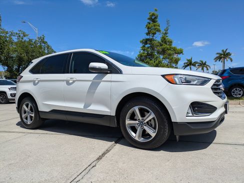 Certified 2020 Ford Edge SEL w/ Convenience Package FWD image 2