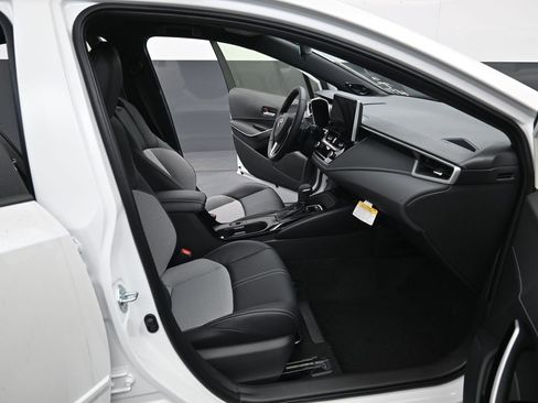 New 2026 Toyota Corolla XSE image 14