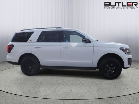 Used 2024 Ford Expedition Timberline image 7