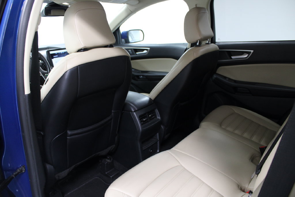 Used 2024 Ford Edge SEL AWD/4WD image 24