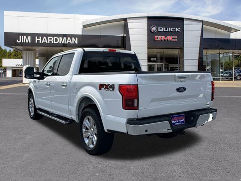 Used 2018 Ford F150 Lariat w/ Equipment Group 502A Luxury AWD/4WD image 5