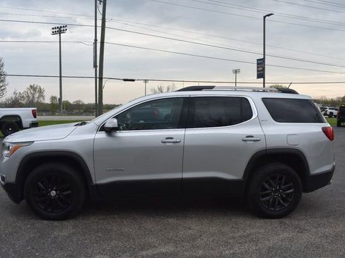 Used 2018 GMC Acadia SLT w/ LPO, Floor Liner Package AWD/4WD image 6