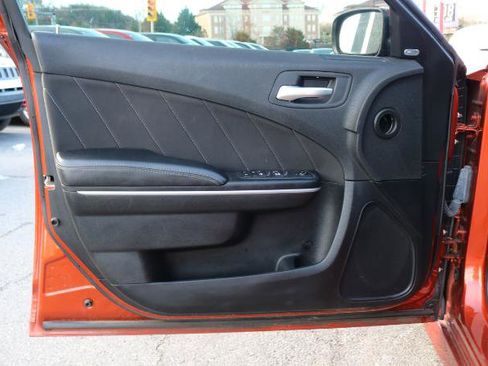 Used 2020 Dodge Charger Scat Pack w/ Dynamics Package image 10