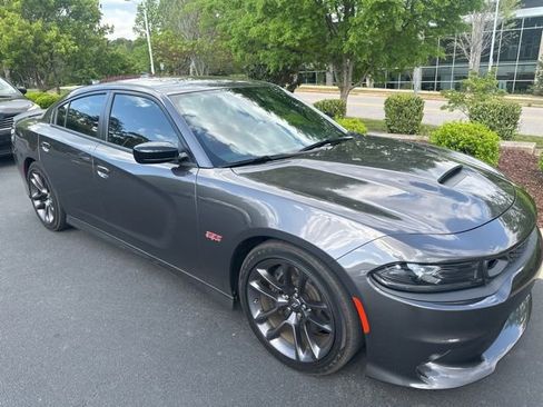 Used 2023 Dodge Charger Scat Pack w/ Plus Group image 2