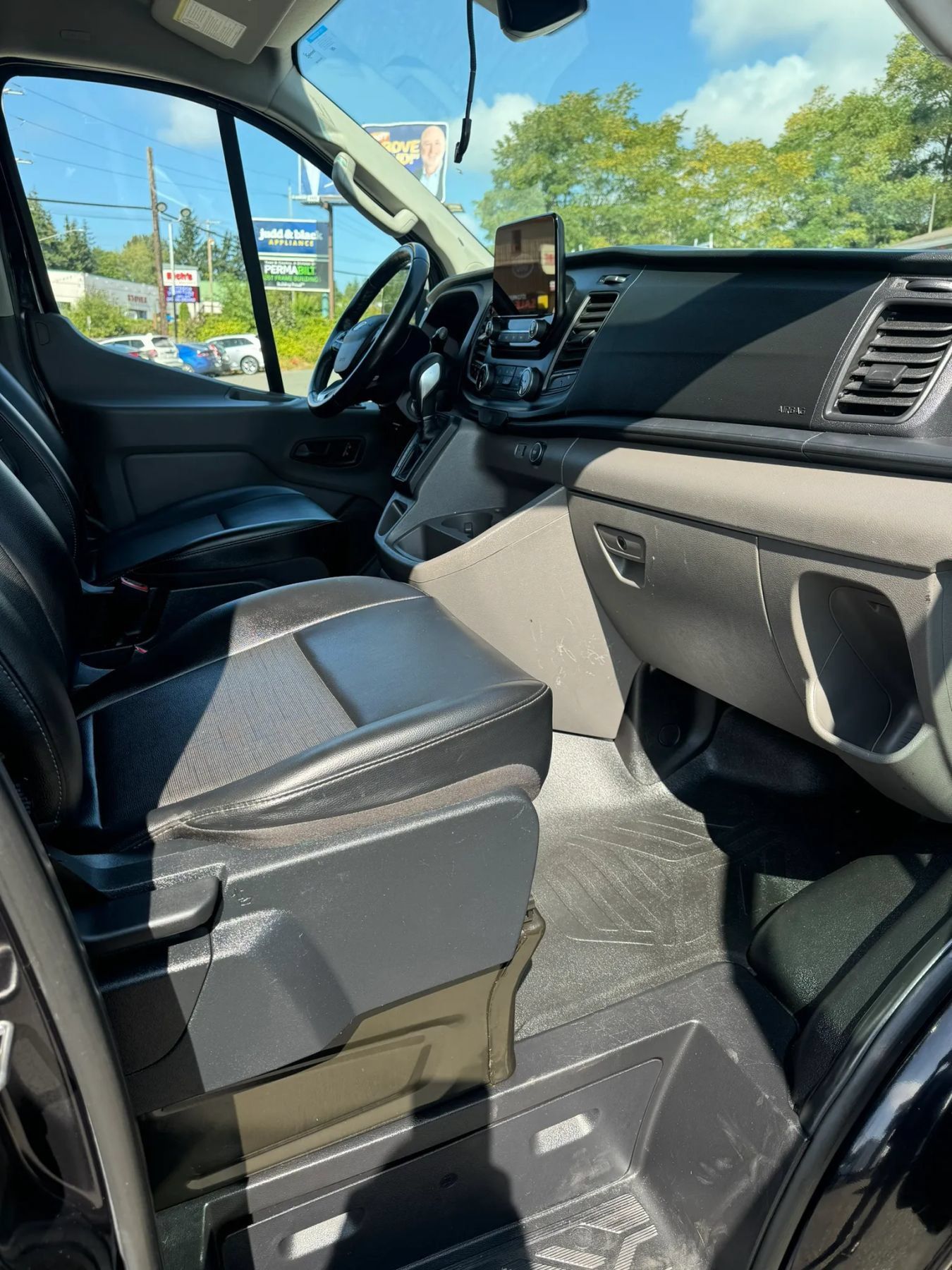 Used 2021 Ford Transit 150 Low Roof w/ Upfitter Package RWD image 10