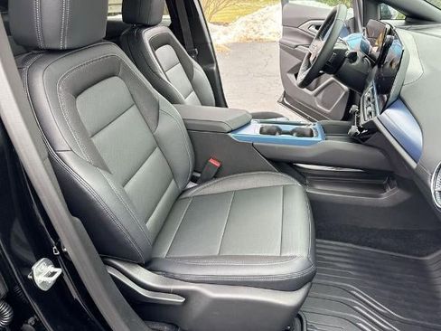 New 2026 Chevrolet Equinox EV LT w/ LPO, All-Weather Mat Package AWD/4WD image 26