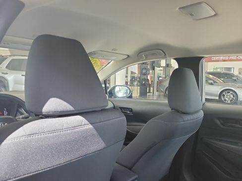 Used 2026 Toyota Corolla LE FWD image 14