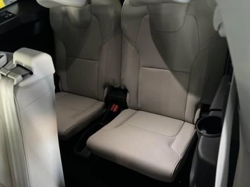 Used 2023 Volvo XC90 B6 Plus w/ Protection Package Premier AWD/4WD image 5