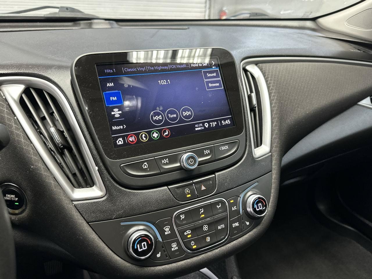 Used 2022 Chevrolet Malibu LT FWD image 18
