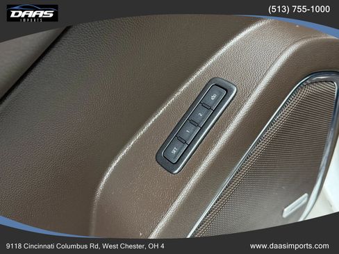 Used 2019 GMC Yukon Denali w/ Denali Ultimate Package image 8