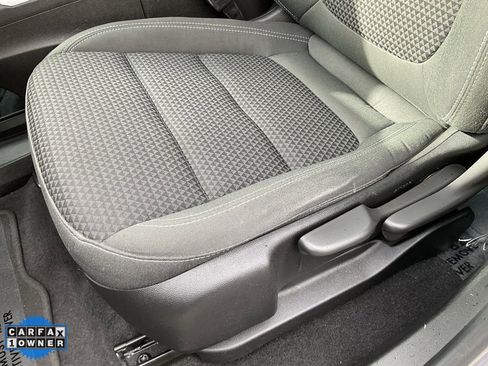 Used 2023 Chevrolet Bolt LT image 15