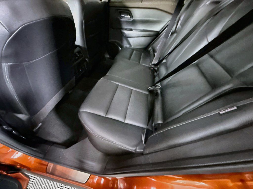 Certified 2023 Nissan Rogue SL w/ SL Premium Package AWD/4WD image 30