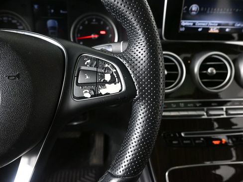 Used 2019 Mercedes-Benz GLC 300 4MATIC Coupe image 12