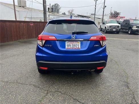 Used 2021 Honda HR-V EX image 6