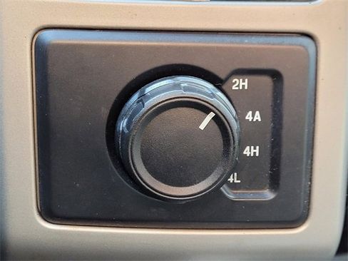 Certified 2020 Ford F150 Lariat image 23