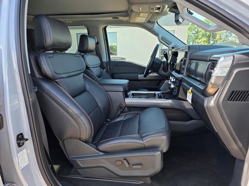 New 2025 Ford F350 Lariat w/ Lariat Ultimate Package image 21