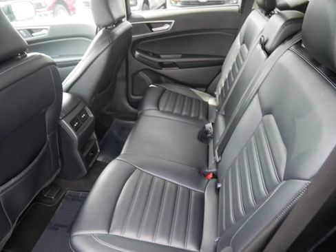 Certified 2024 Ford Edge SEL AWD/4WD image 8