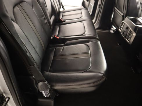 Used 2019 Ford F150 Platinum w/ Equipment Group 701A Luxury image 15