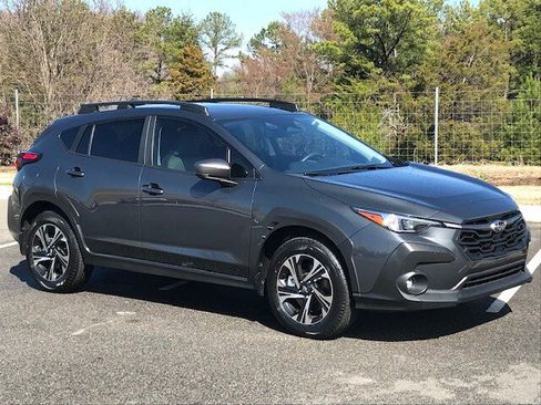 Certified 2024 Subaru Crosstrek 2.0i Premium image 2