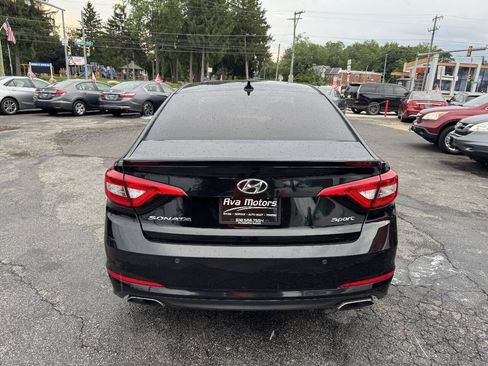Used 2015 Hyundai Sonata FWD image 4