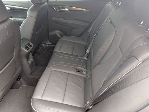 Used 2023 Buick Envision Essence AWD/4WD image 26