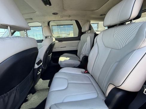 Used 2024 Hyundai Palisade Calligraphy AWD/4WD image 17