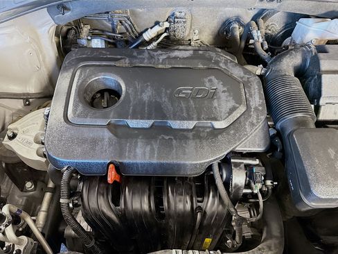 Used 2019 Kia Sorento L FWD image 38