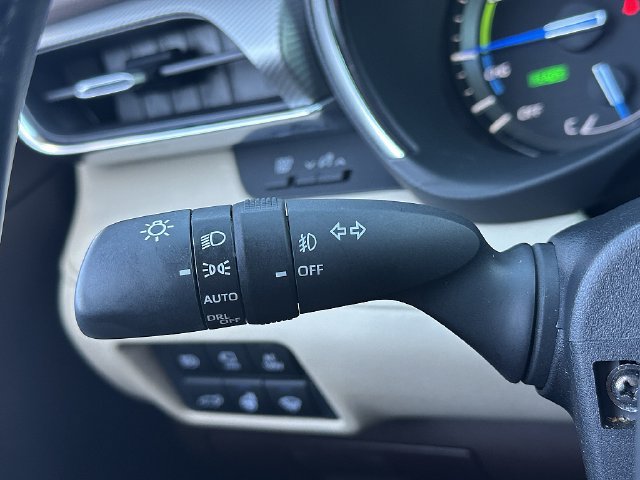 Used 2021 Toyota Highlander Platinum FWD image 29