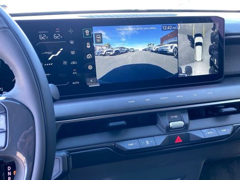 New 2026 Kia EV9 Wind image 18