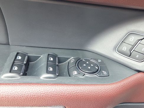 Used 2024 Ford Expedition Limited RWD image 28