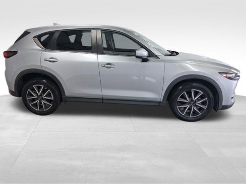 Used 2018 MAZDA CX-5 Touring image 29