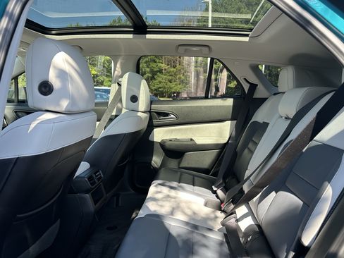 Used 2025 Honda Prologue Touring image 9