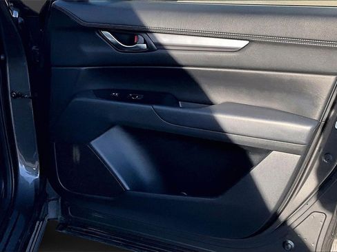 Used 2021 MAZDA CX-5 Touring image 19