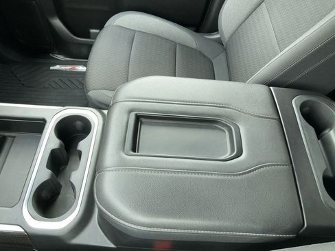 Used 2022 Chevrolet Silverado 1500 RST AWD/4WD image 17