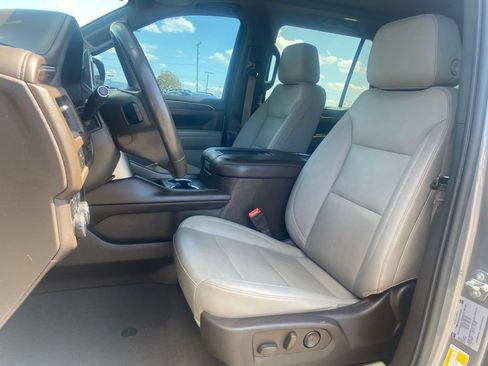 Used 2022 Chevrolet Tahoe LT AWD/4WD image 10